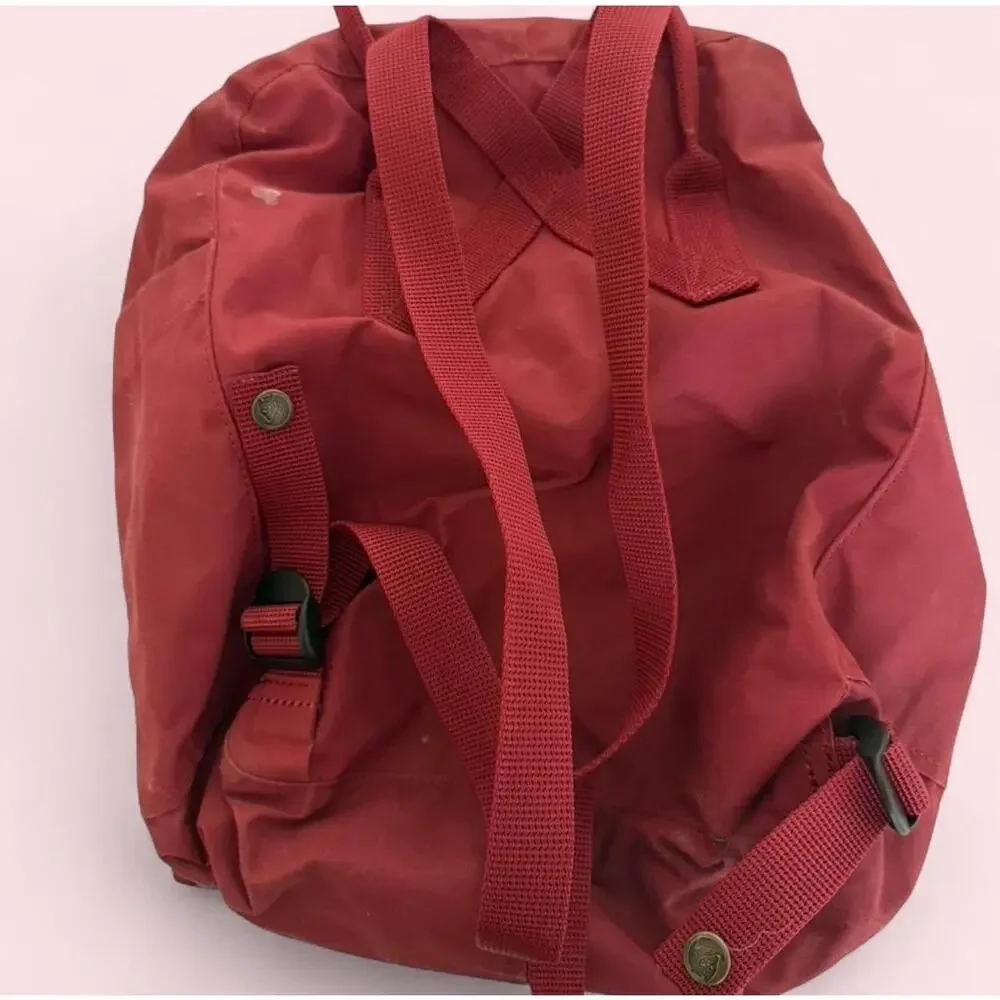 Fjällräven Kanken Mini Backpack Compact Durable Vinylon Fabric Travel Ox Red